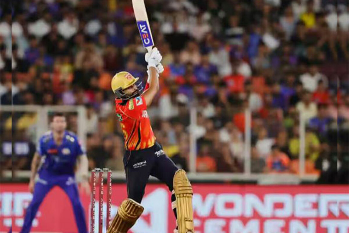 Shreyas Iyer steers Punjab Kings to second IPL final with commanding win over Mumbai Indians