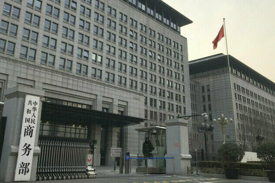 China hits back at EU over Russia sanctions