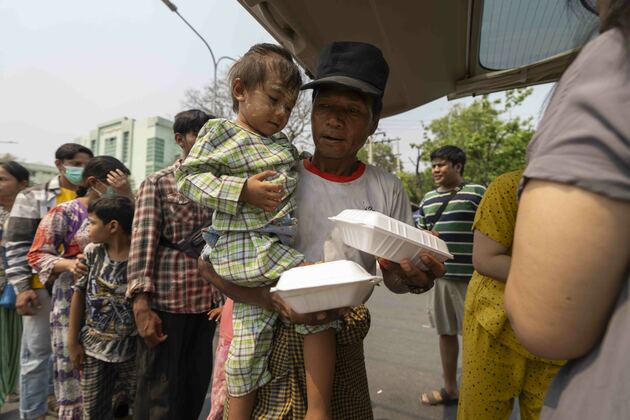 (SpotNews) MYANMAR-MANDALAY-EARTHQUAKE-TEMPORARY SHELTER