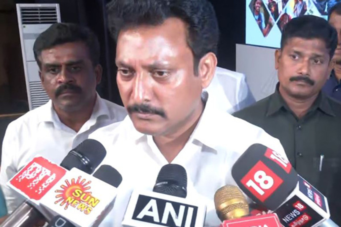 'AIADMK will give red carpet to Centre': TN Education Minister Anbil Mahesh on two-language policy under SEP