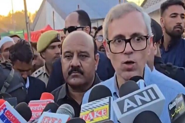 J-K: Omar Abdullah inaugurates Rs 36.50 crore projects in Ganderbal