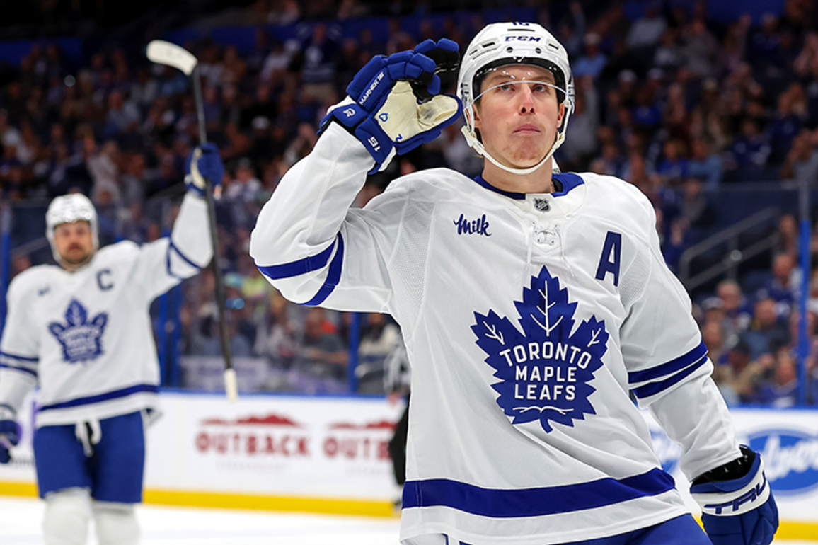 Could new coach lure top NHL free agent to Seattle Kraken&quest;