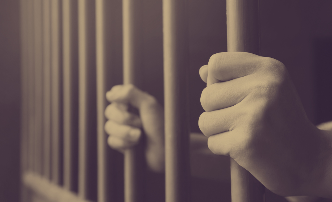 Oil execs jailed for $2.65bn embezzlement