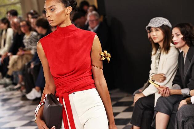 Chinese labels showcased at Paris Fashion Week