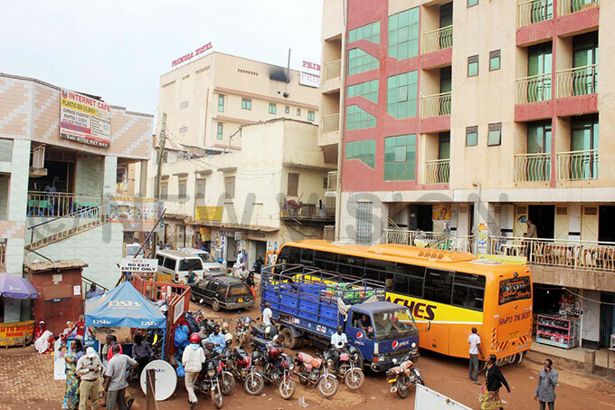 ne of the alleys which was a den of thieves is now sandwiched between highrise strutures leaving no space for motorists and pedestrians hoto by itus akembo