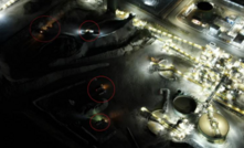 Imagem de drones flagram operação noturna de caminhões e máquinas da Sigma