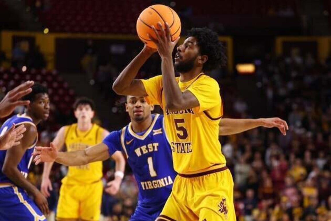 Arizona State hosts Cincinnati as both clubs seek better results