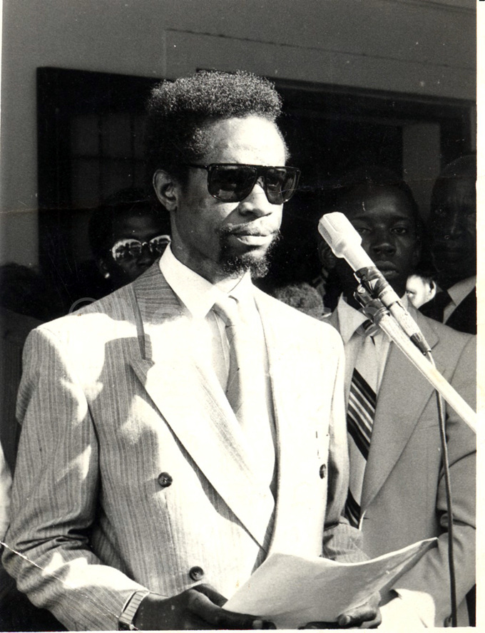 he late hilly ongoley utaaya was a gandan musician who was the first prominent gandan to give a human face to 