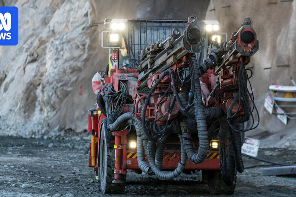 Mining boss accepts $750k fine for safety breach that led to worker's spinal injuries
