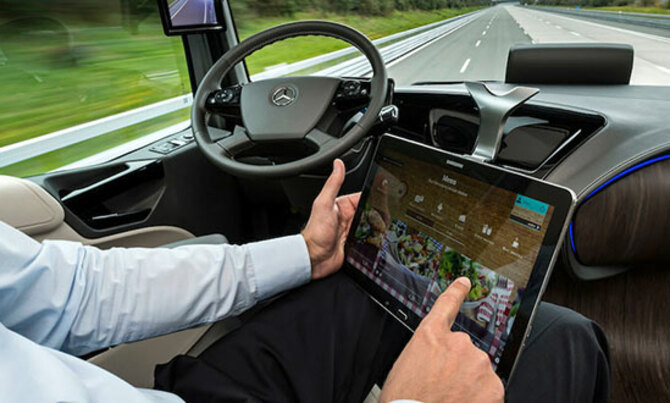 Mercedes builds a self-driving truck Mercedes builds a self-driving truck