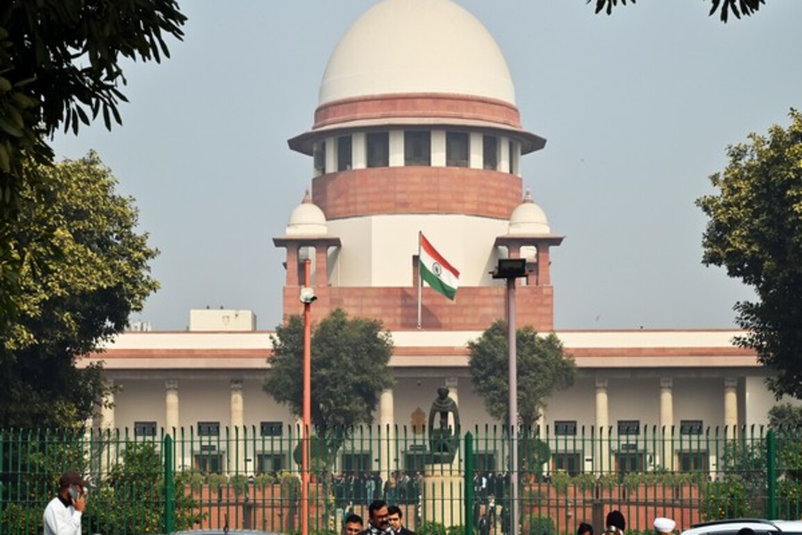 SC refers BS Yediyurappa's plea in 2011 land denotification case to larger bench
