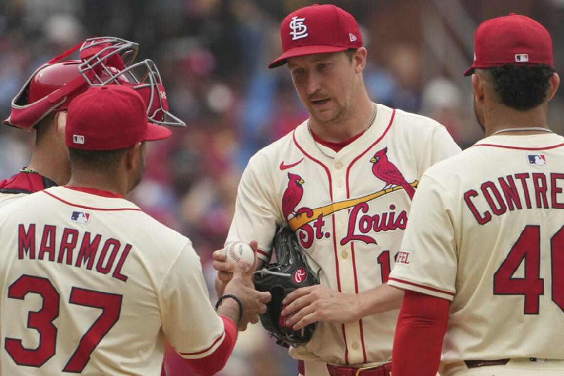How to watch Cardinals at Brewers- TV, live stream, time