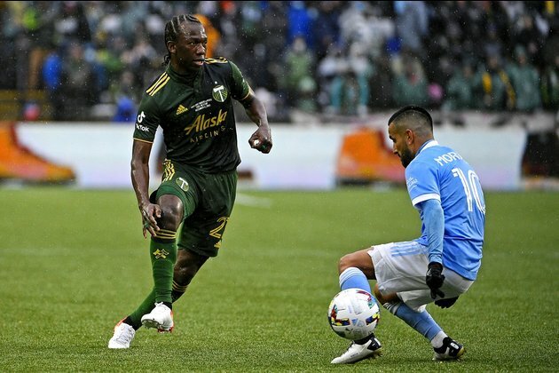 Timbers sign MF Diego Chara to three-year extension