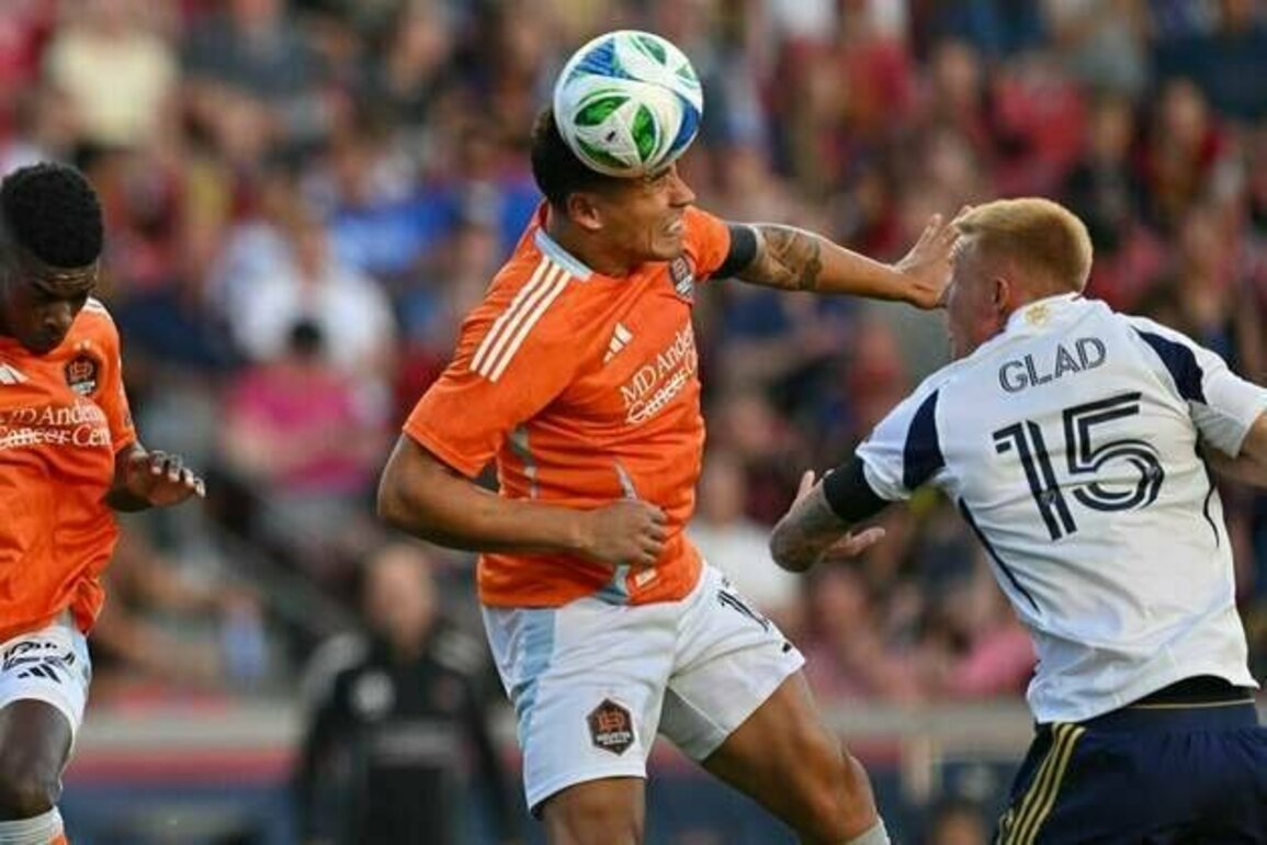 Dynamo, Galaxy desperate for late-season turnaround