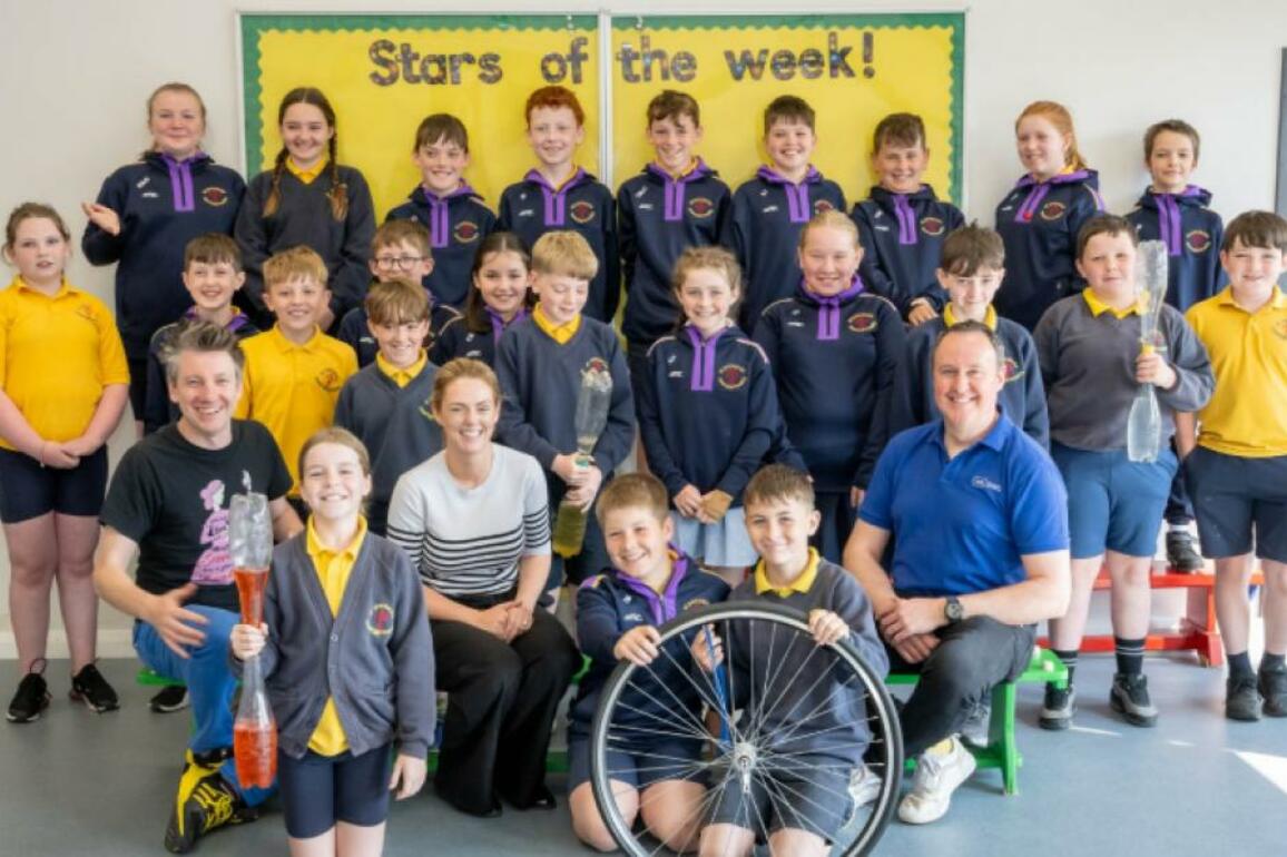Derrygonnelly school enjoy science workshop with Phil Smyth