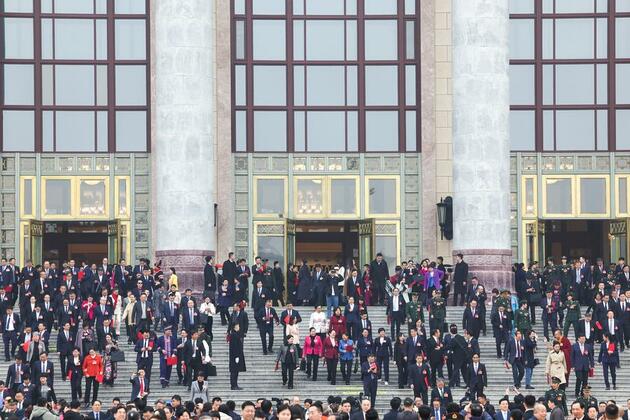 Cambodian experts laud effectiveness of China's democracy
