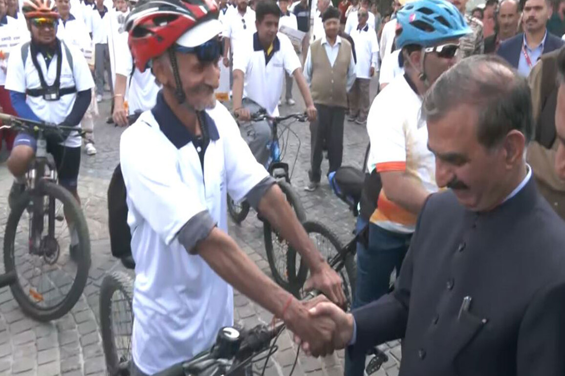 Himachal CM Sukhu marks International Day of Older Persons, flags off cycle rally in Shimla