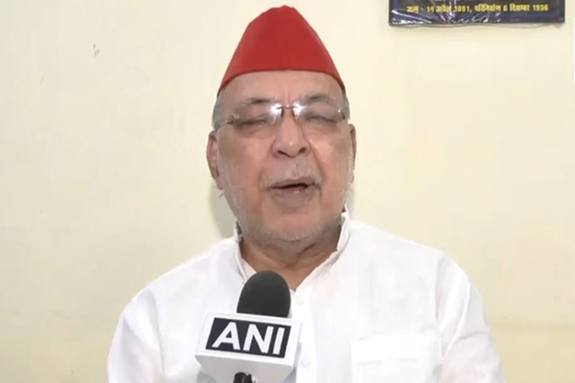 "Constitution and democracy were murdered": SP leader Ravidas Mehrotra on 'Samvidhan Hatya Divas'