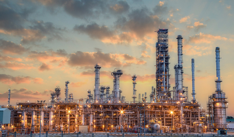Oil supply risk spikes amid Middle East conflict