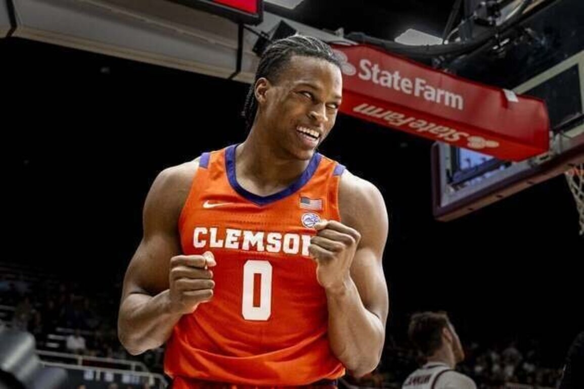No. 20 Clemson continues west coast road trip at Cal