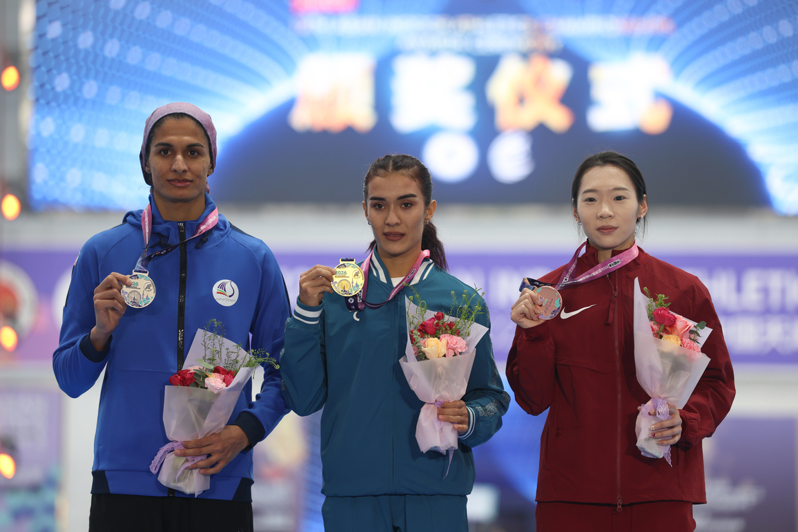 (SP)CHINA-TIANJIN-ATHLETICS-ASIAN INDOOR CHAMPIONSHIPS-WOMEN'S 400M (CN)