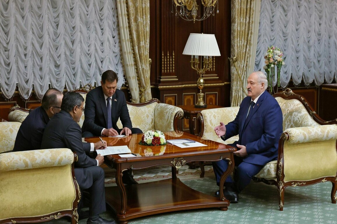 Indian envoy meets Belarus President, pushes stronger trade and cooperation ties