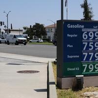 Feature: Americans feel the pinch of soaring gas prices amid Iran war