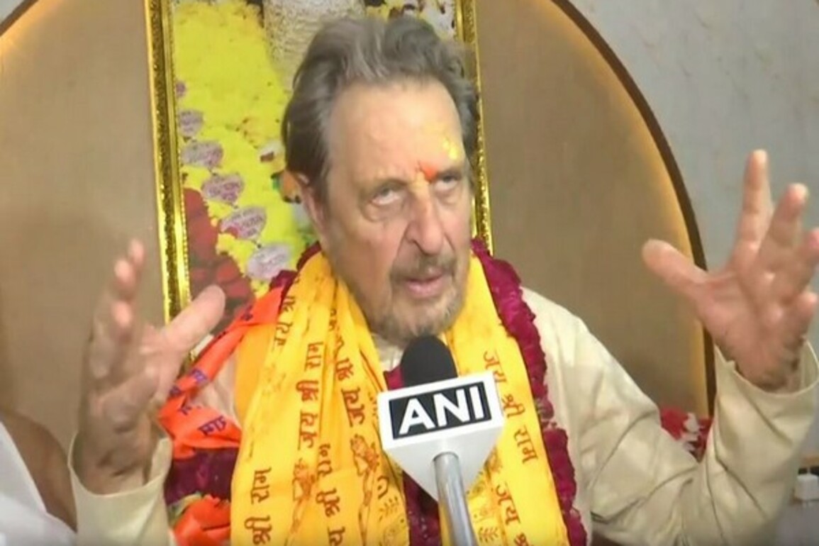 Elon Musk's father visits Ram temple in Ayodhya