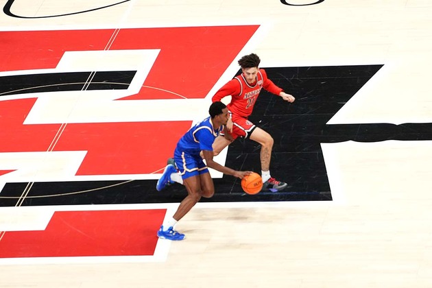 New Pac-12, with SDSU, has deal with CBS for football, men&#39;s hoops in 2026
