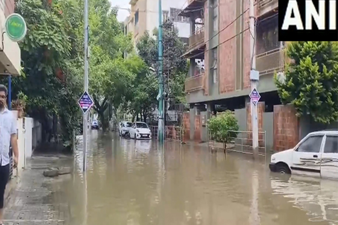 Karnataka: Two die of electrocution in Bengaluru after heavy rainfall