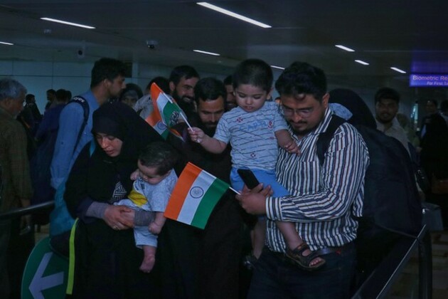 Operation Sindhu: 296 Indians, 4 Nepalese nationals evacuated from Iran; total reaches 3154