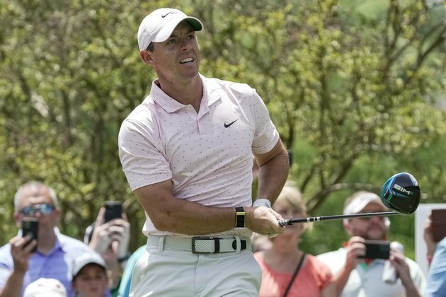 McIlroy wins at Wells Fargo to end 18-month drought