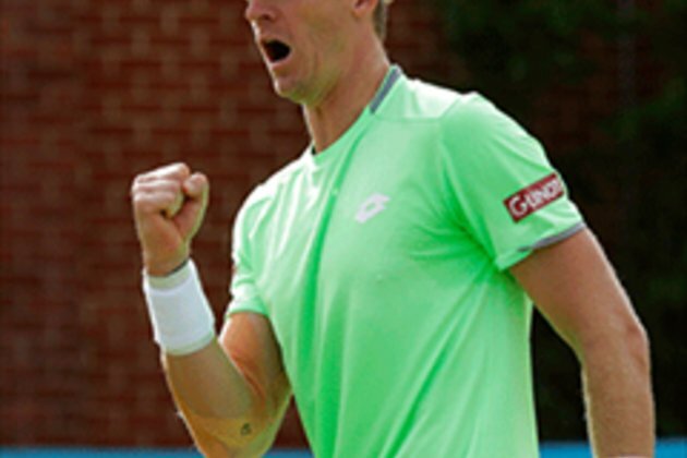 Kevin Anderson and wife welcome baby daughter