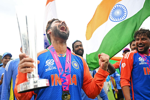Indian sports fraternity extends Republic Day wishes
