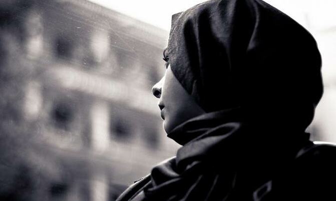 Female civil servants ordered to cover their hair at work Female civil servants ordered to cover their hair at work