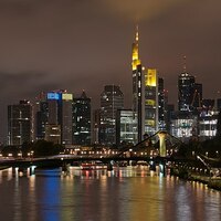 Consumption lifts eurozone growth despite weak exports
