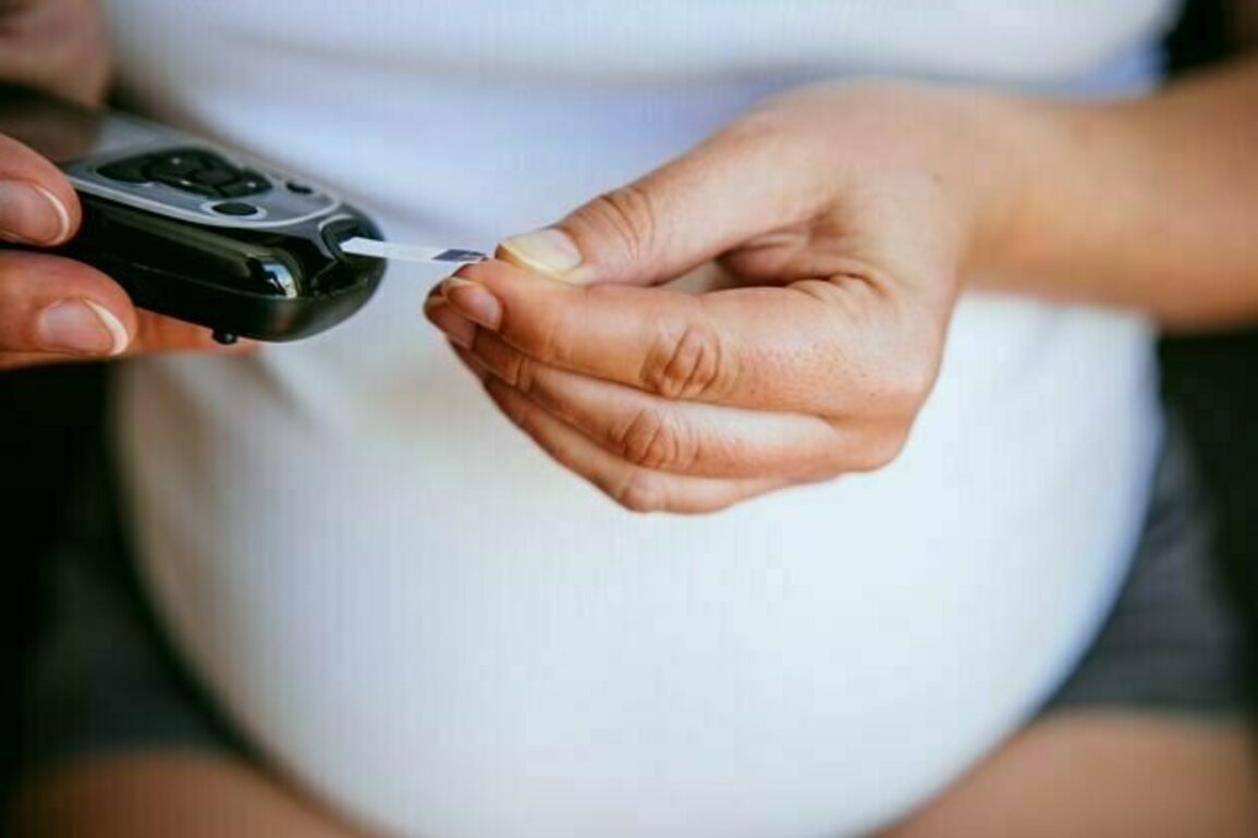 How pregnant women are tested for gestational diabetes is changing. Here's what this means for you