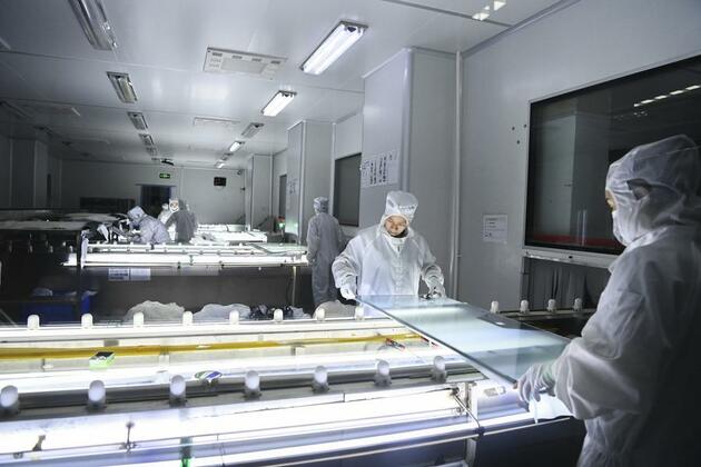 EconomyInFocus | China's landmark trade corridor drives growth in glass industry and global trade
