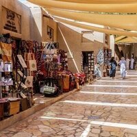 DET highlights importance of regulating trade-name signage on commercial shopfronts