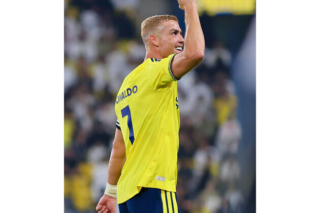 Saudi Pro League: Ronaldo winner helps Al Nassr beat Al Taawoun 2-1