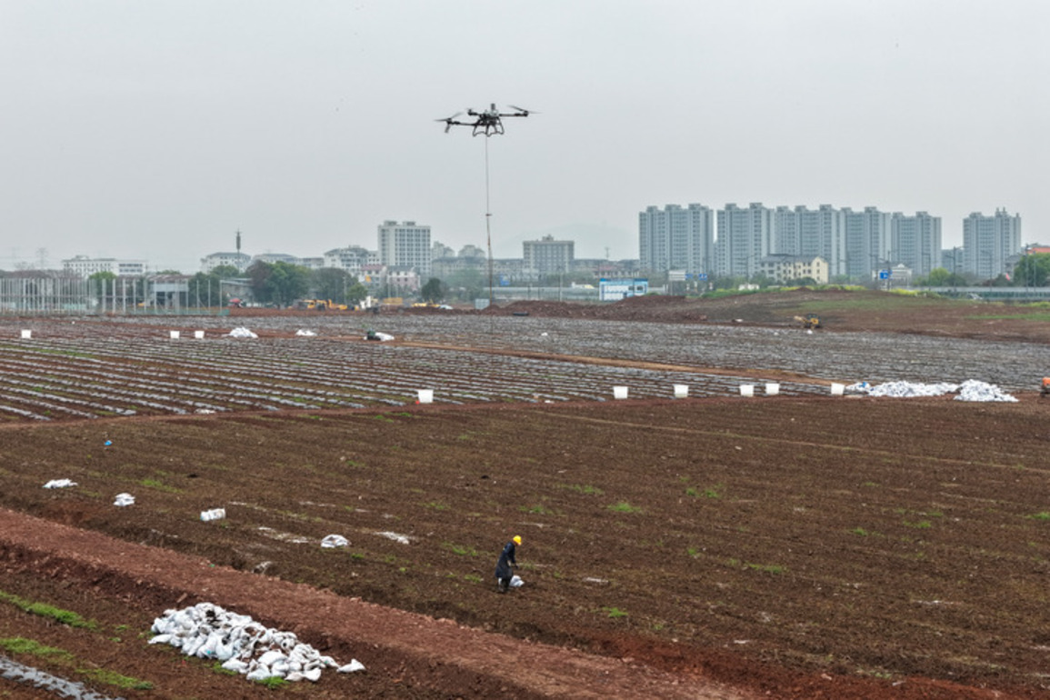 Smart agriculture sows modernization amid China's nationwide spring ploughing