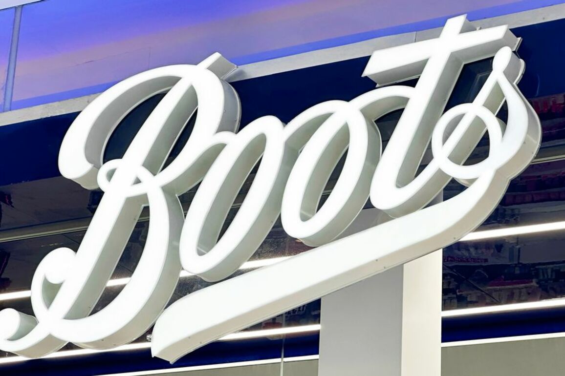 Boots' 'amazing' 10 sale cream 'visibly reduces dark spots while you sleep'