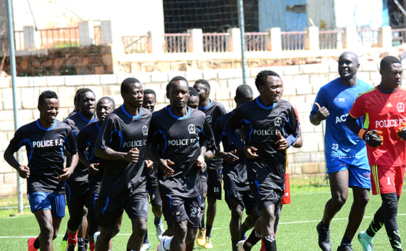 Abazannyi ba Police mu kutendekebwa e Lugogo Abazannyi ba Police mu kutendekebwa e Lugogo