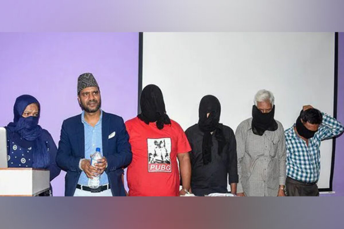 Nepal's CIB arrest fake Indian currency kingpin Yunus Ansari for investigation into money laundering