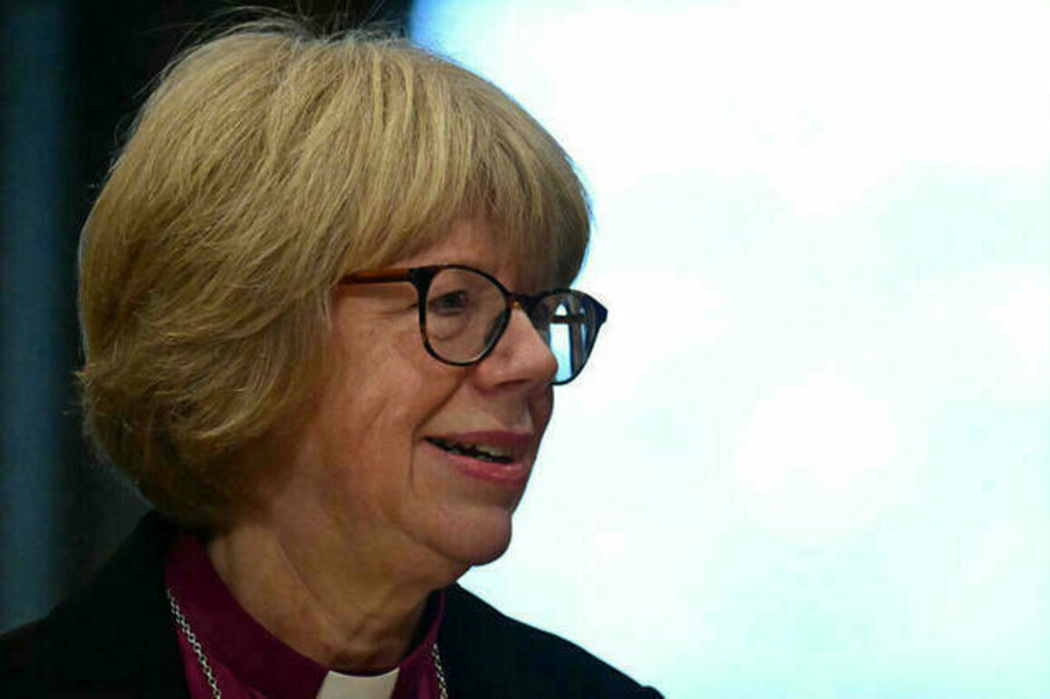 Sarah Mullally appointed first woman to lead Church of England