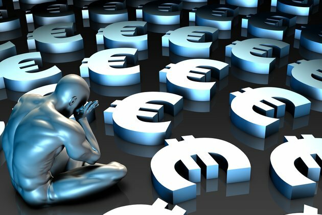 The euro is plunging - and probably won&#039;t bounce back soon