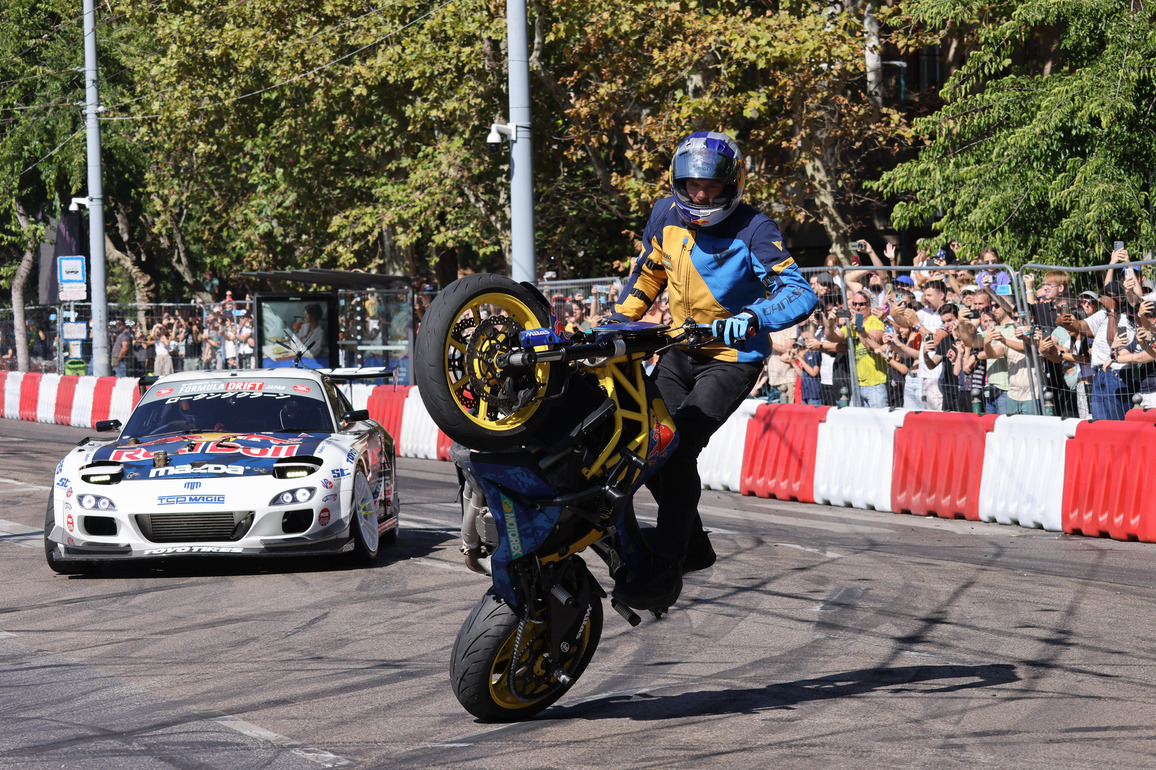 (SP)HUNGARY-BUDAPEST-RED BULL SHOW RUN
