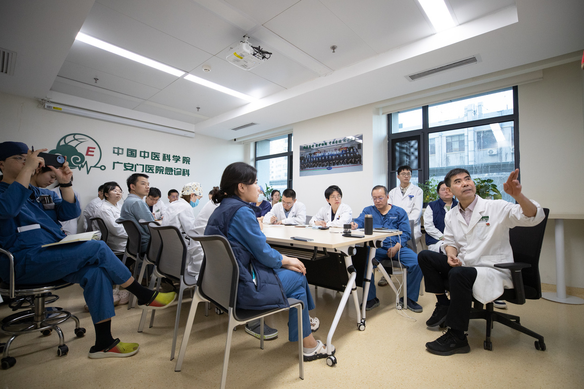 CHINA-BEIJING-GUANG'ANMEN HOSPITAL-EMERGENCY DEPARTMENT-MEDICAL STAFF (CN)