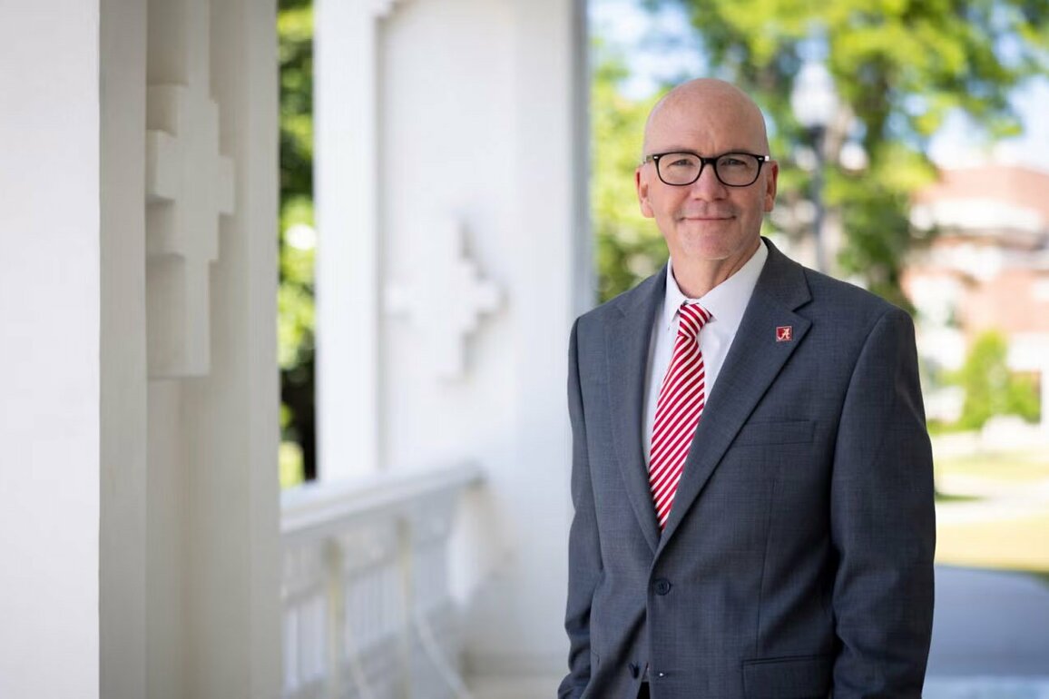 University of Alabama names new president - WAKA 8