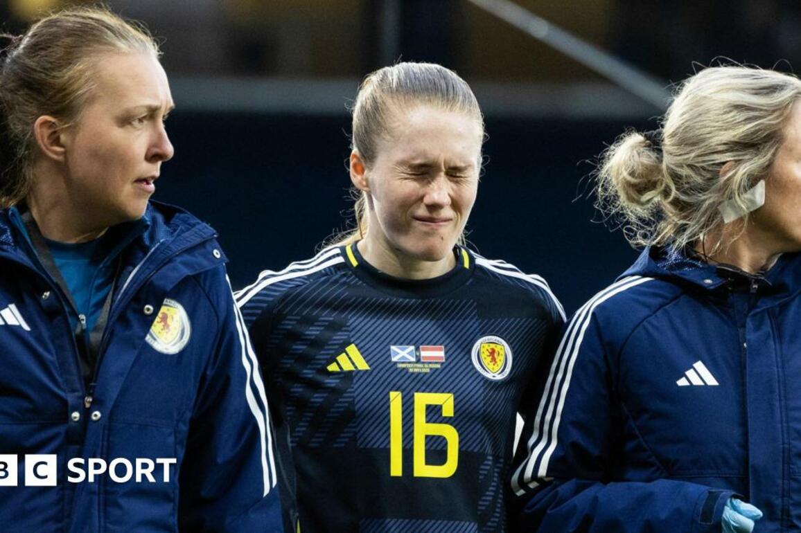 Scotland- Amy Rodgers sustains broken jaw, Charlotte Newsham called up as replacement